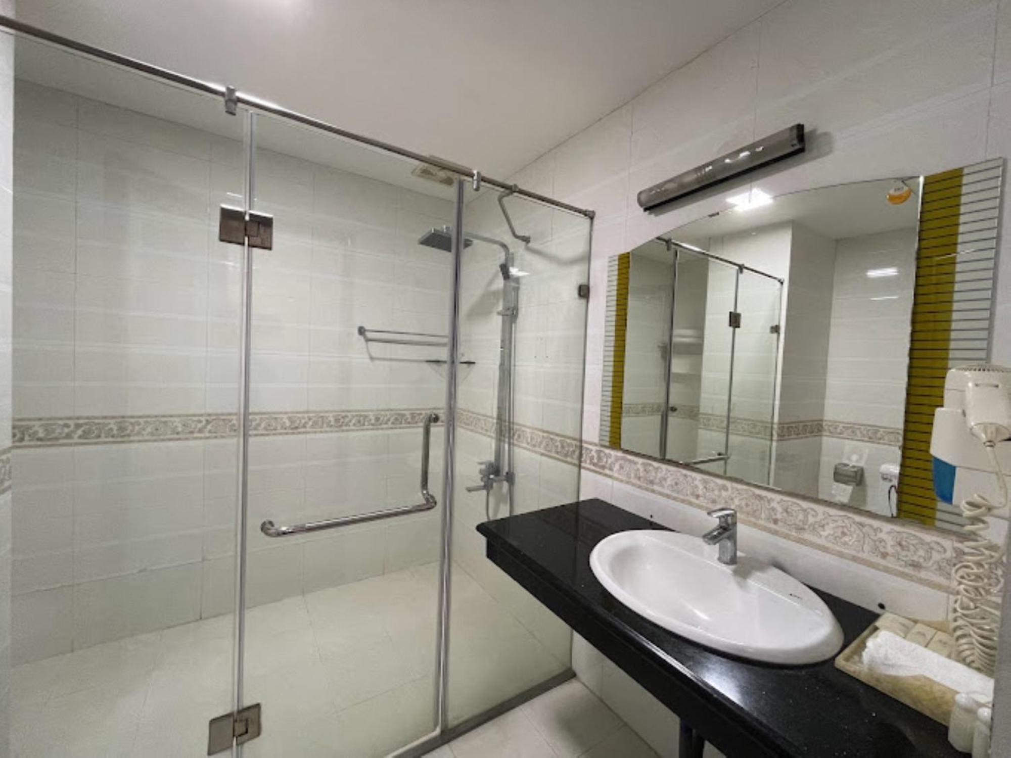 Hoa Viet Hotel Cao Bang Bagian luar foto