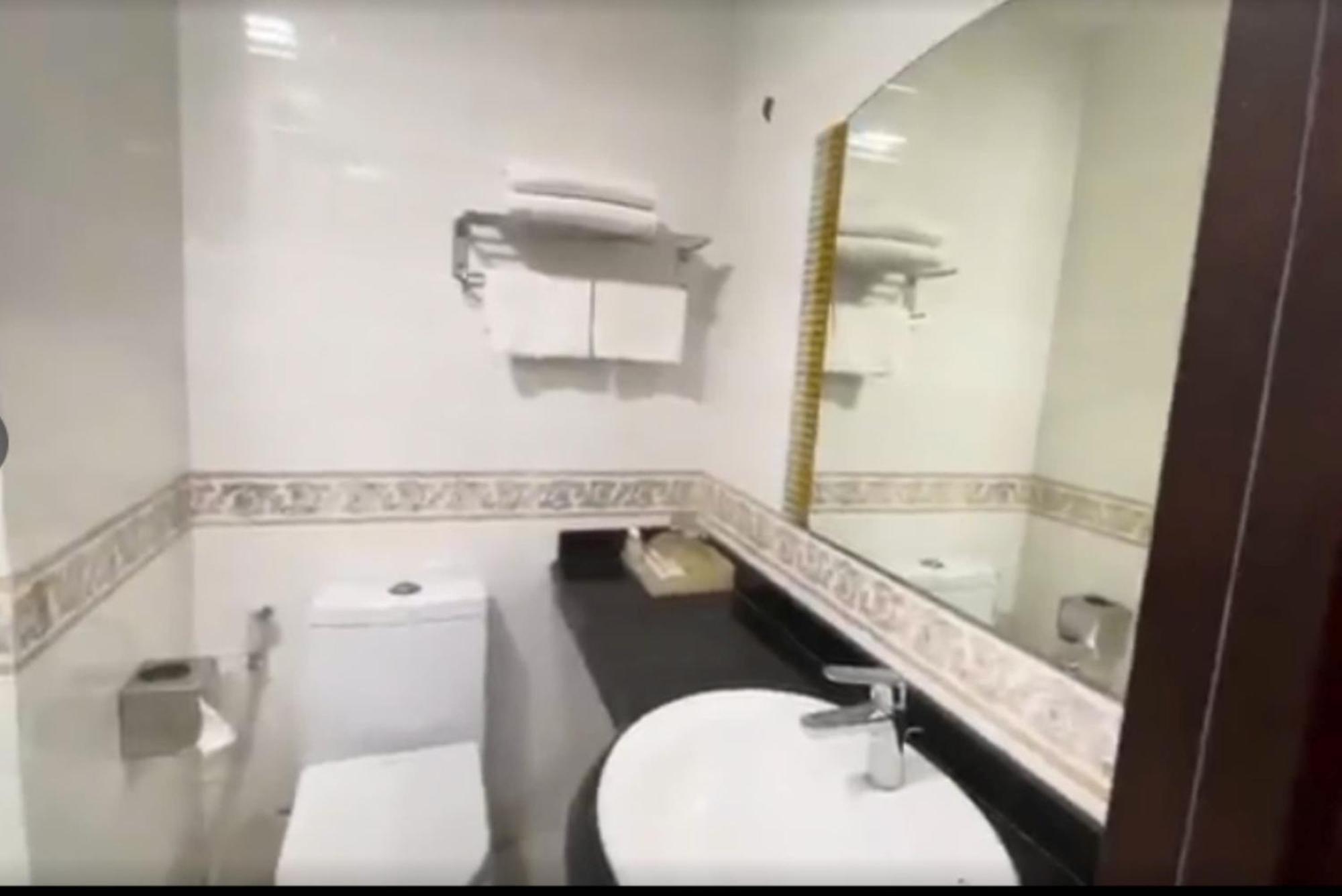 Hoa Viet Hotel Cao Bang Bagian luar foto